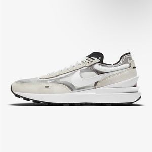 Nike Waffle one women US size 7
